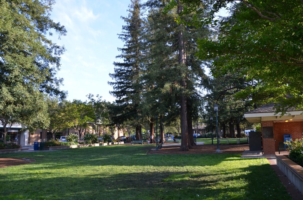 Park in downtown Los Gatos, California