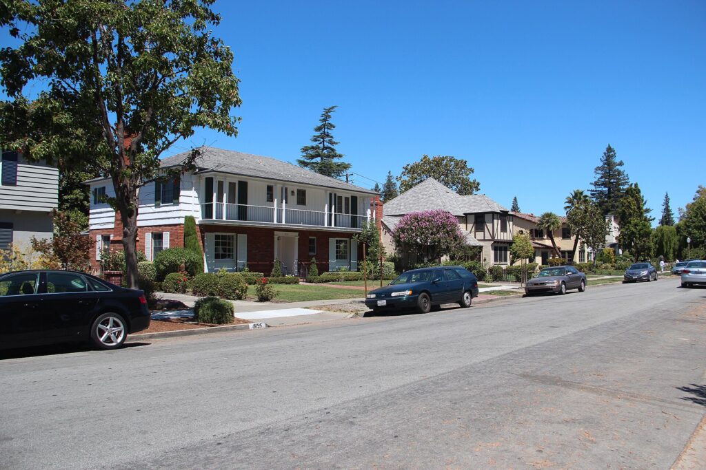 Tree-lined residential street in San Jose